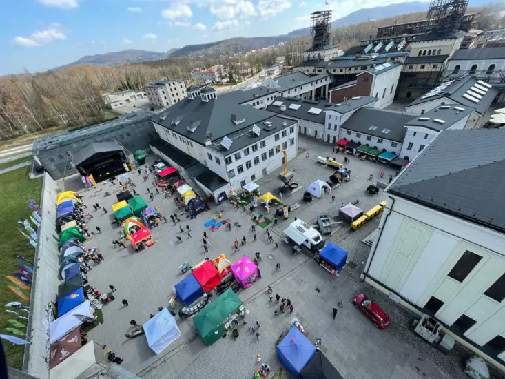 Plac Eventowy 1 W Centrum Nauki Kultury I Sztuki Stara Kopalnia W