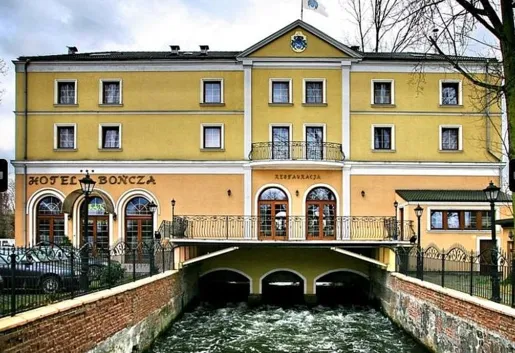 Hotel Bończa