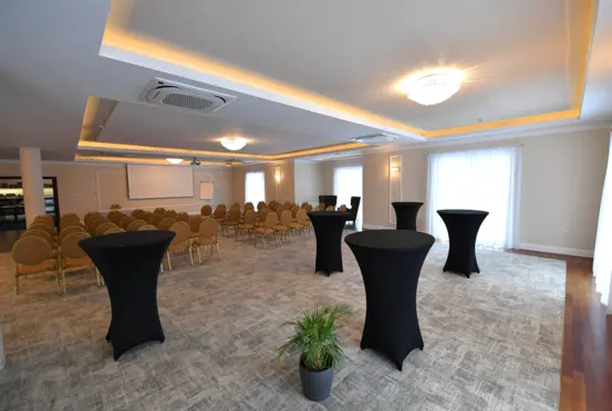 Hotel Focus Centrum Konferencyjne - zdjęcie 1