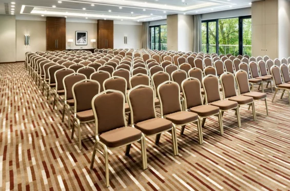 DoubleTree by Hilton Hotel & Conference Centre Warsaw - photo 1