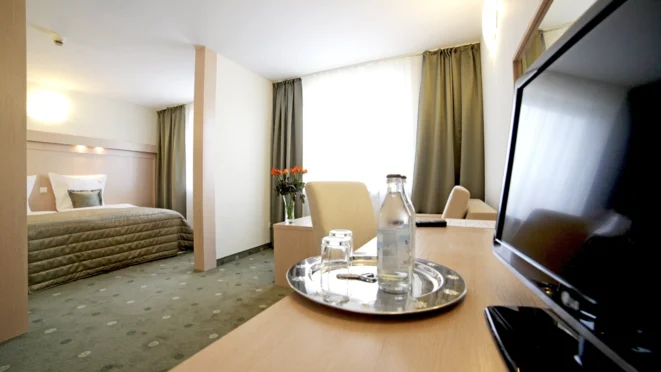 Hotel Cieplice MEDI & SPA - zdjęcie 3