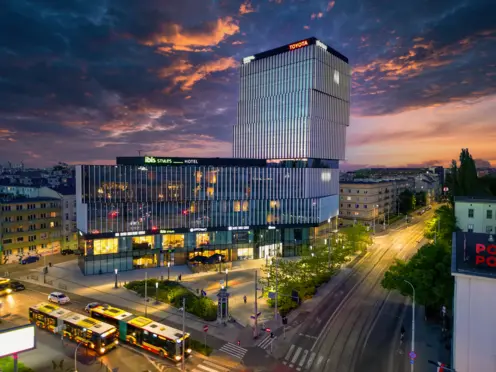 ibis Styles Wrocław Centrum Fasada Budynku