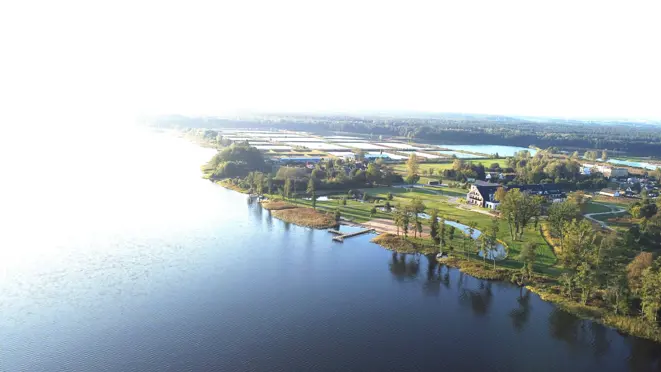 Natural Hotel - Ekologiczny Hotel z Plażą Na Wyspie w Rezerwacie Sosny Taborskie