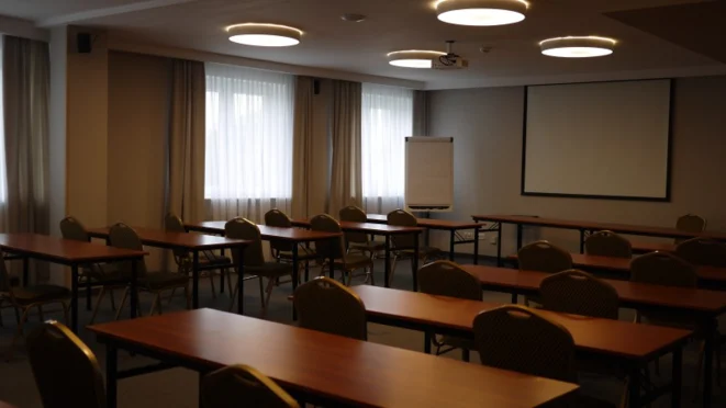 Centrum Konferencyjno-Apartamentowe Mrówka - zdjęcie 3