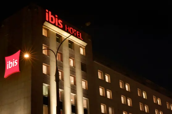 ibis Warszawa Stare Miasto - zdjęcie 1